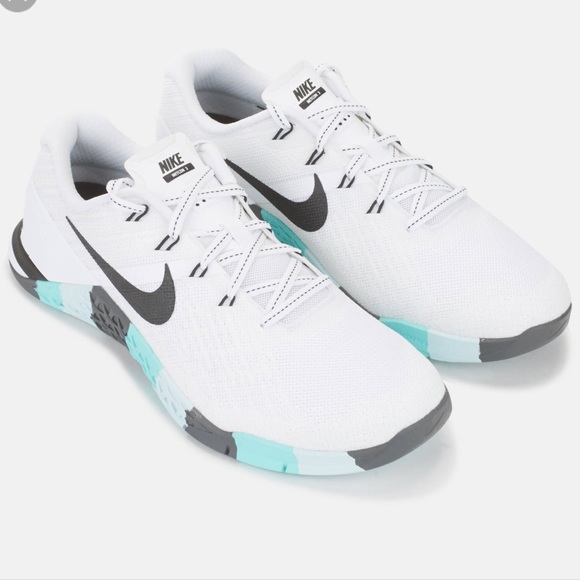 nike metcon 3 white